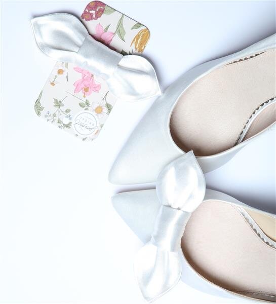 FIG Ivory dyable Satin Bow  Shoe Clip